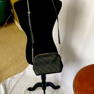 Michae Kors Crossbody